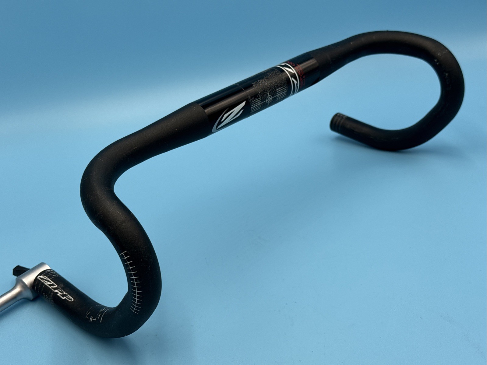 Zipp Service Course SL Short & Shallow Drop Handlebar 40cm Center-to-Center