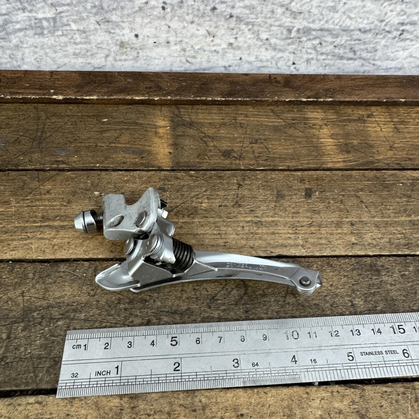 Vintage Shimano 105 FD-1050 Front Derailleur Braze-On Double Bottom Pull Japan
