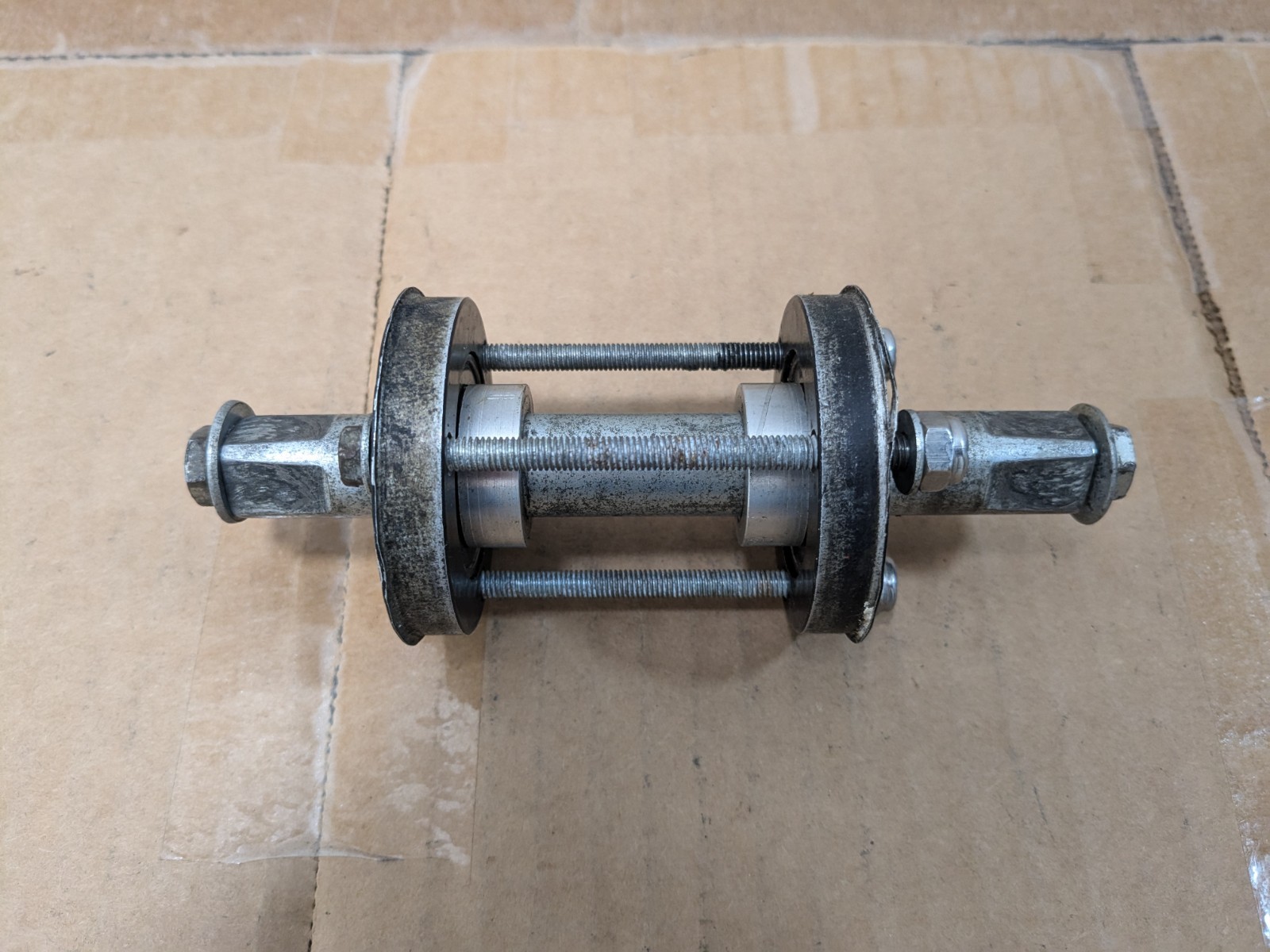 Bullseye BallBracket bottom bracket black Original 1980s vintage BMX