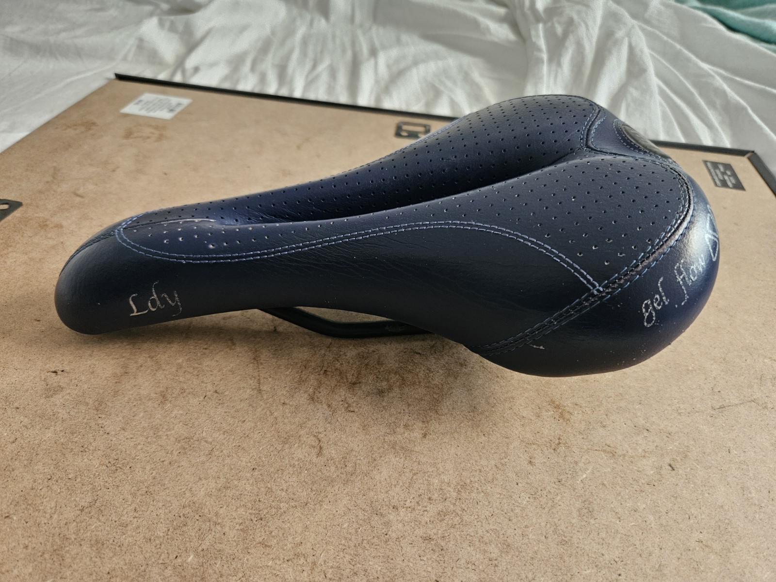 Selle Italia LDY Gel Flow Blue Women’s Saddle Seat!