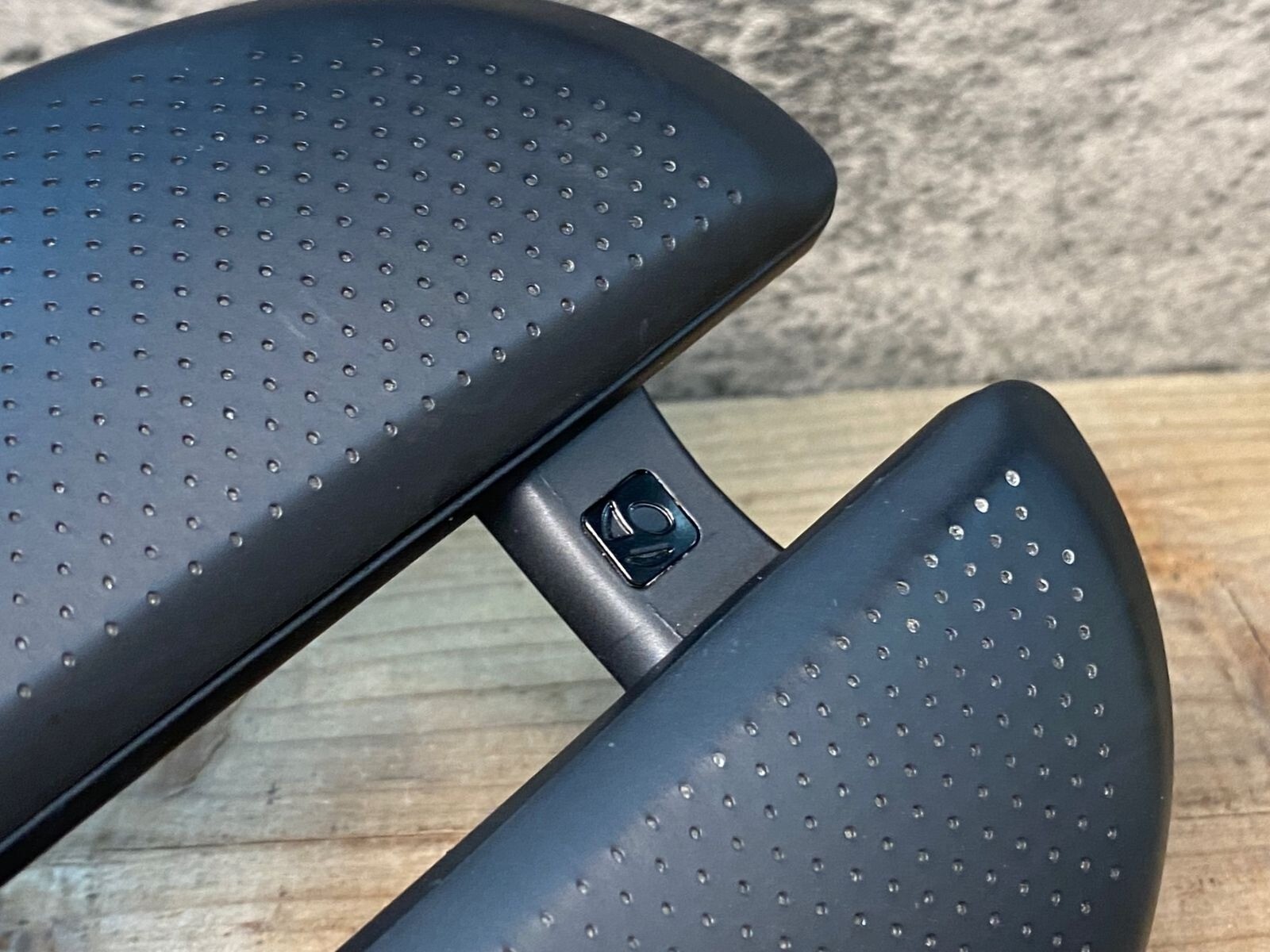 BONTRAGER AEOLUS ELITE Saddle Black 145mm 227g AUSTAIN Rails