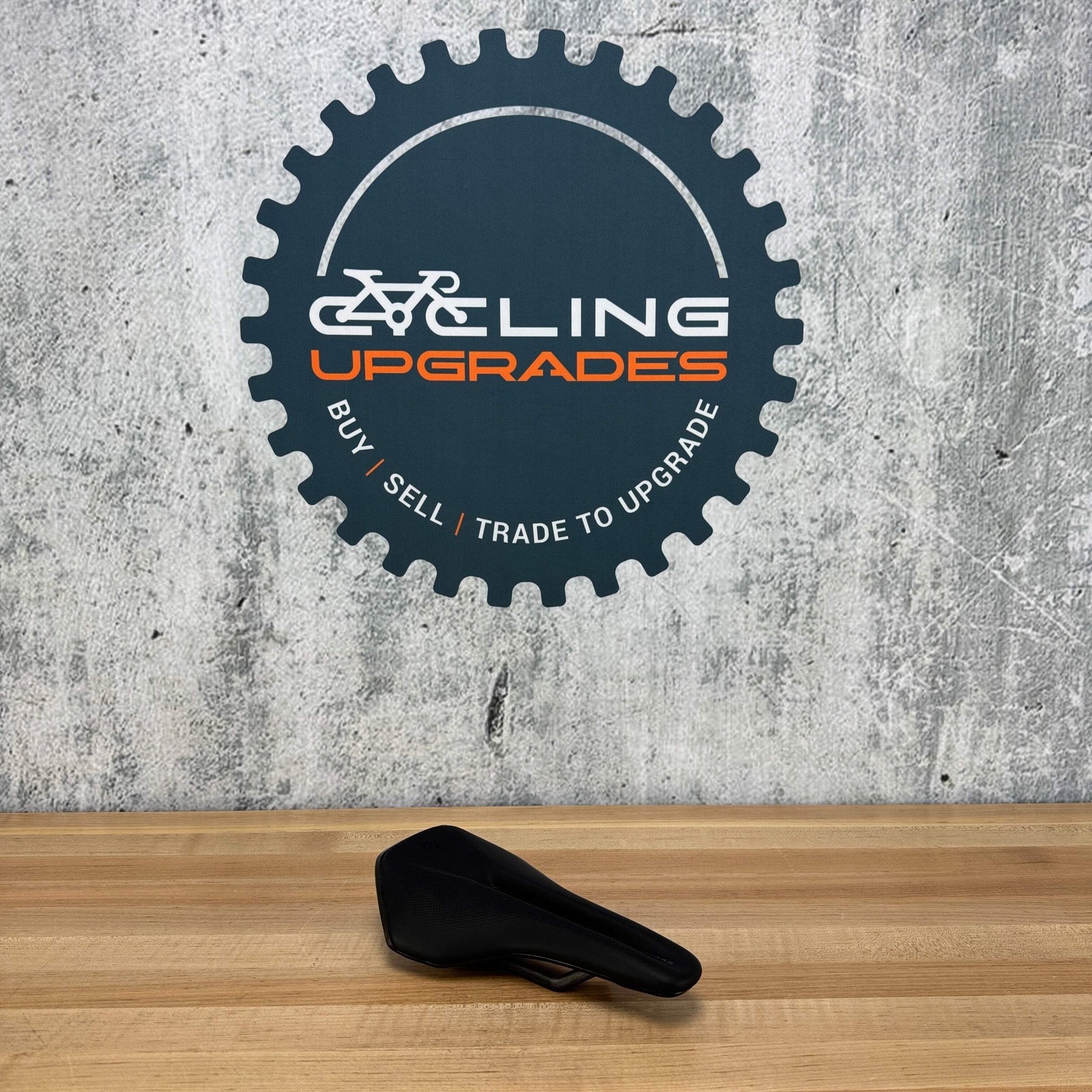 Light Use! Syncros Belcarra V 1.0 NEO 7x9mm Carbon Rails 145mm Bike Saddle 172g