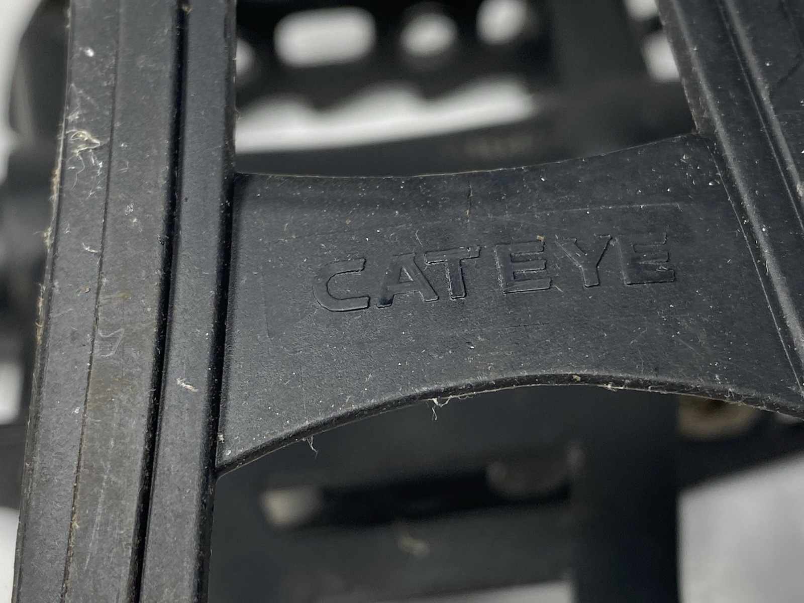 Sakae MTP-170 Platform Pedals w/ Cateye Toe Clips Vintage MTB 9/16” Black