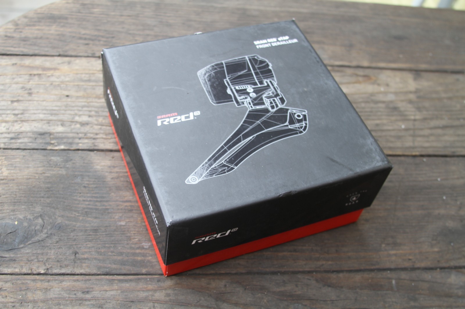 SRAM Red eTap BrazeOn 11Speed Electronic Bike Front Derailleur Battery NOS NEW