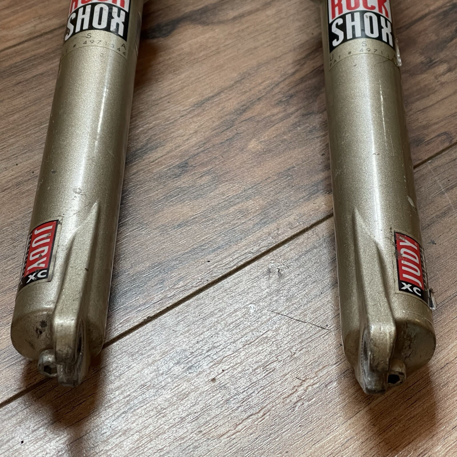 Rock Shox Judy XC  1 1/8 Threadless Suspension Fork 26 63mm Cantilever V-Brake