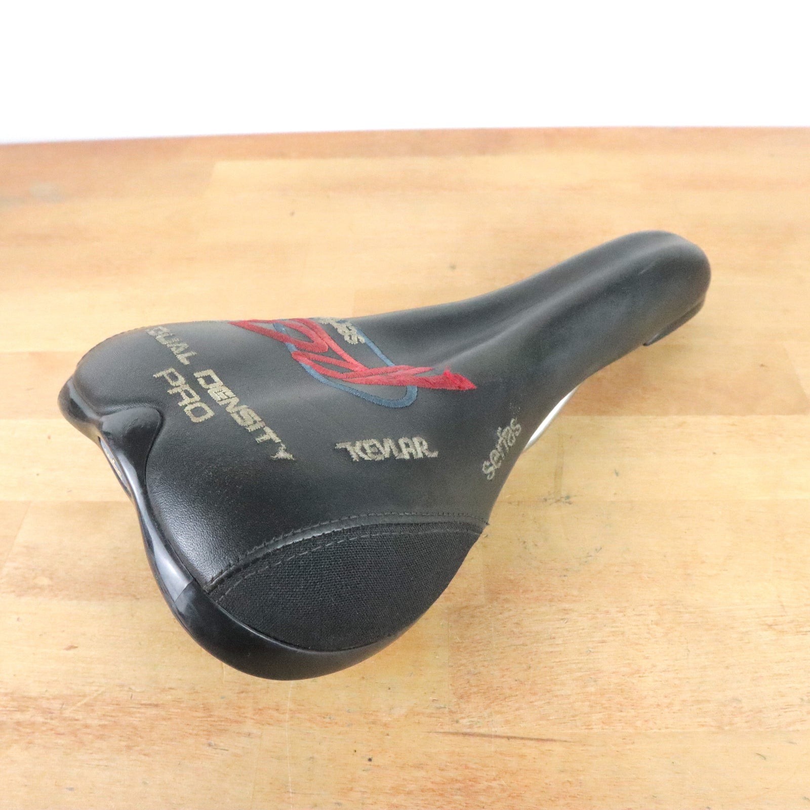 Serfas Dual Density Pro Arc Saddle 134mm Wide