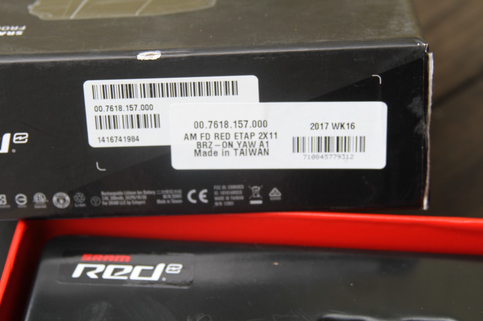 SRAM Red eTap BrazeOn 11Speed Electronic Bike Front Derailleur Battery NOS NEW