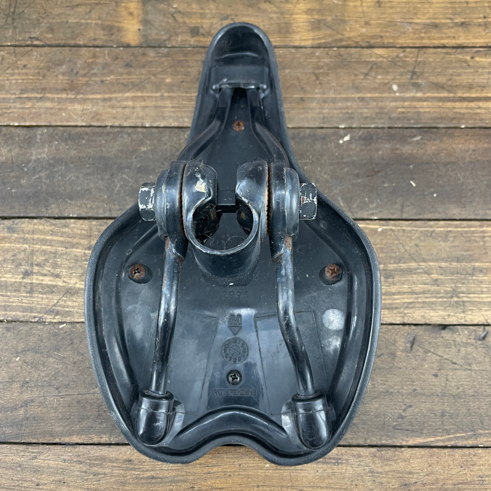 Bulletproof BMX Seat Padded Saddle Drop Mid School Black Viscount 2994 Loose