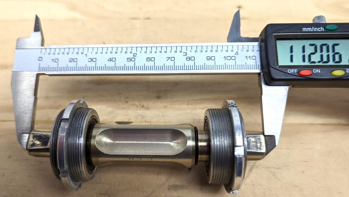 Vintag B-7-3 fluted bottom bracket Omas Stronglight Boone Sampson Bullseye Tioga
