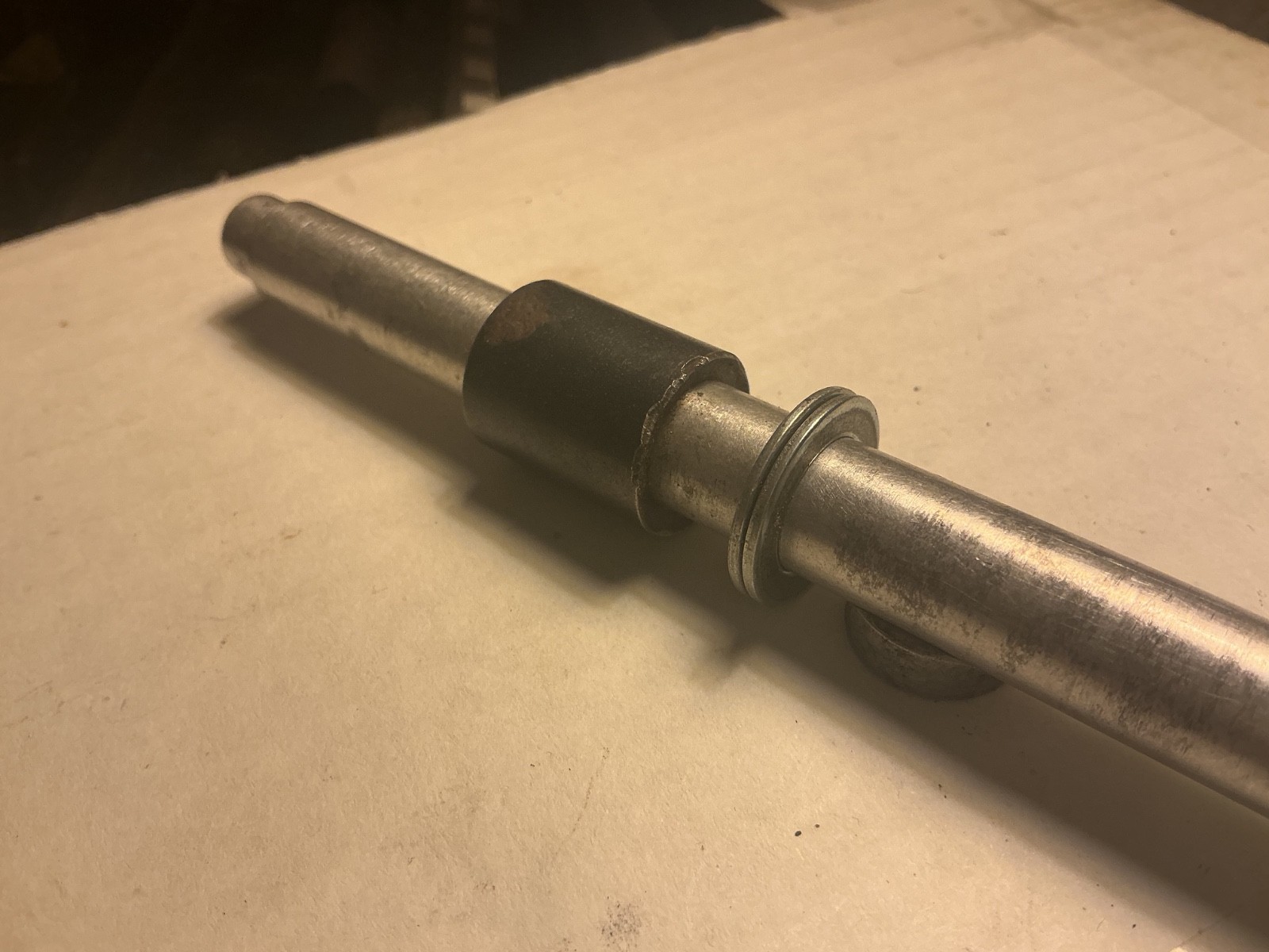 Bullseye-brand aluminum hub axle 130mm MTB