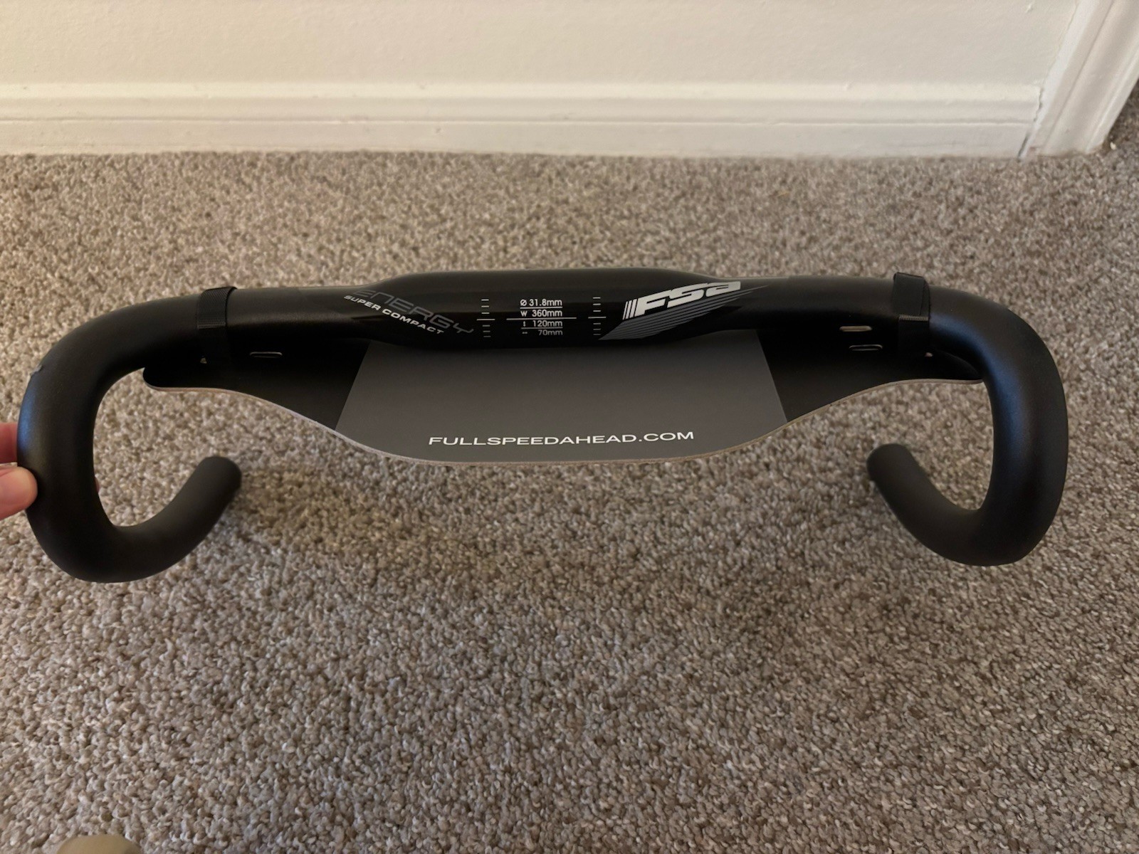 FSA Energy Super Compact Handlebar 31.8mm Clamp Diameter, 360mm Width