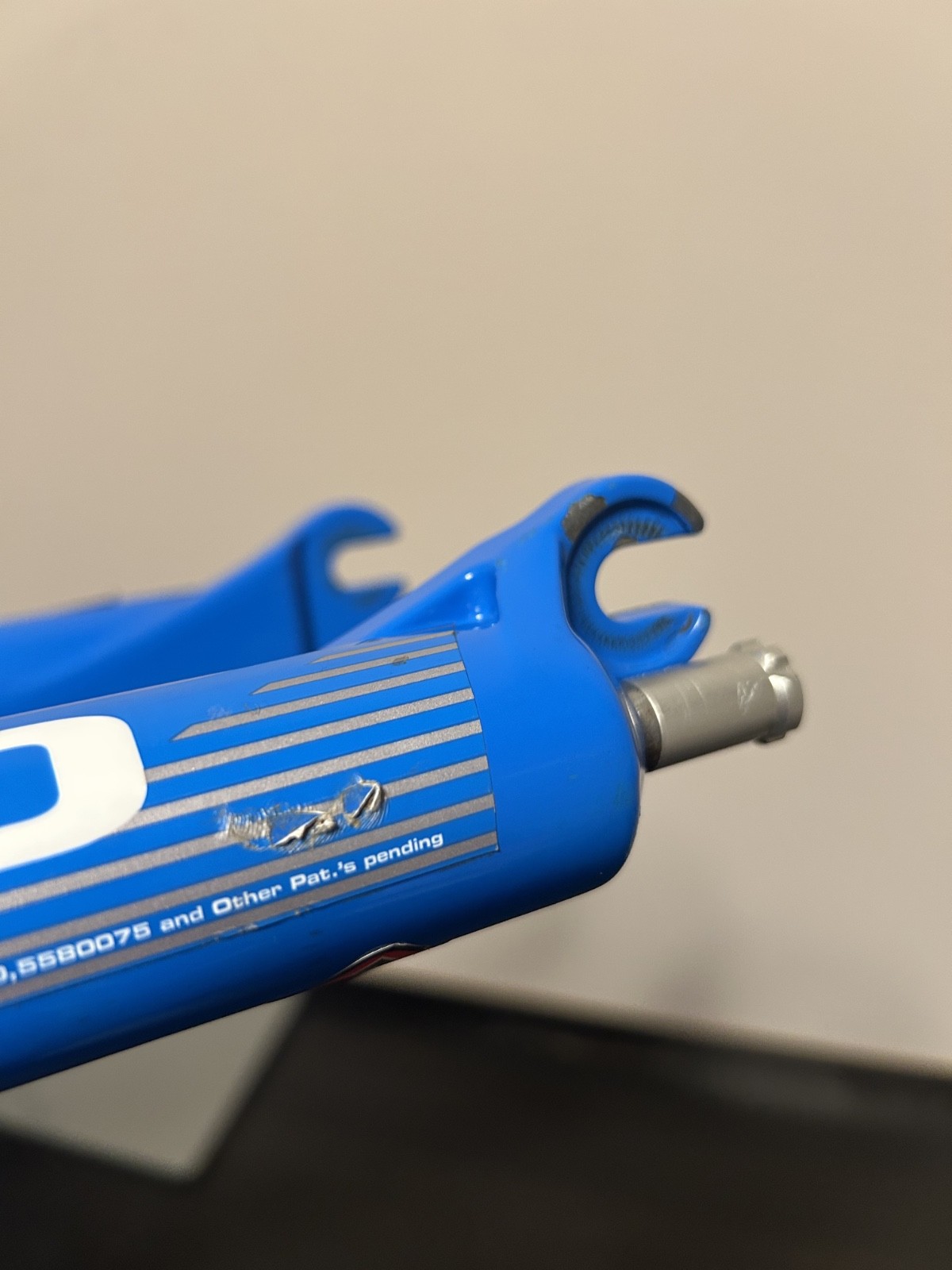 Rock Shox SID XC Dual Air/26″ 1 1/8 Threadless 63mm Travel DSC/V-Br QR 9mm Blue