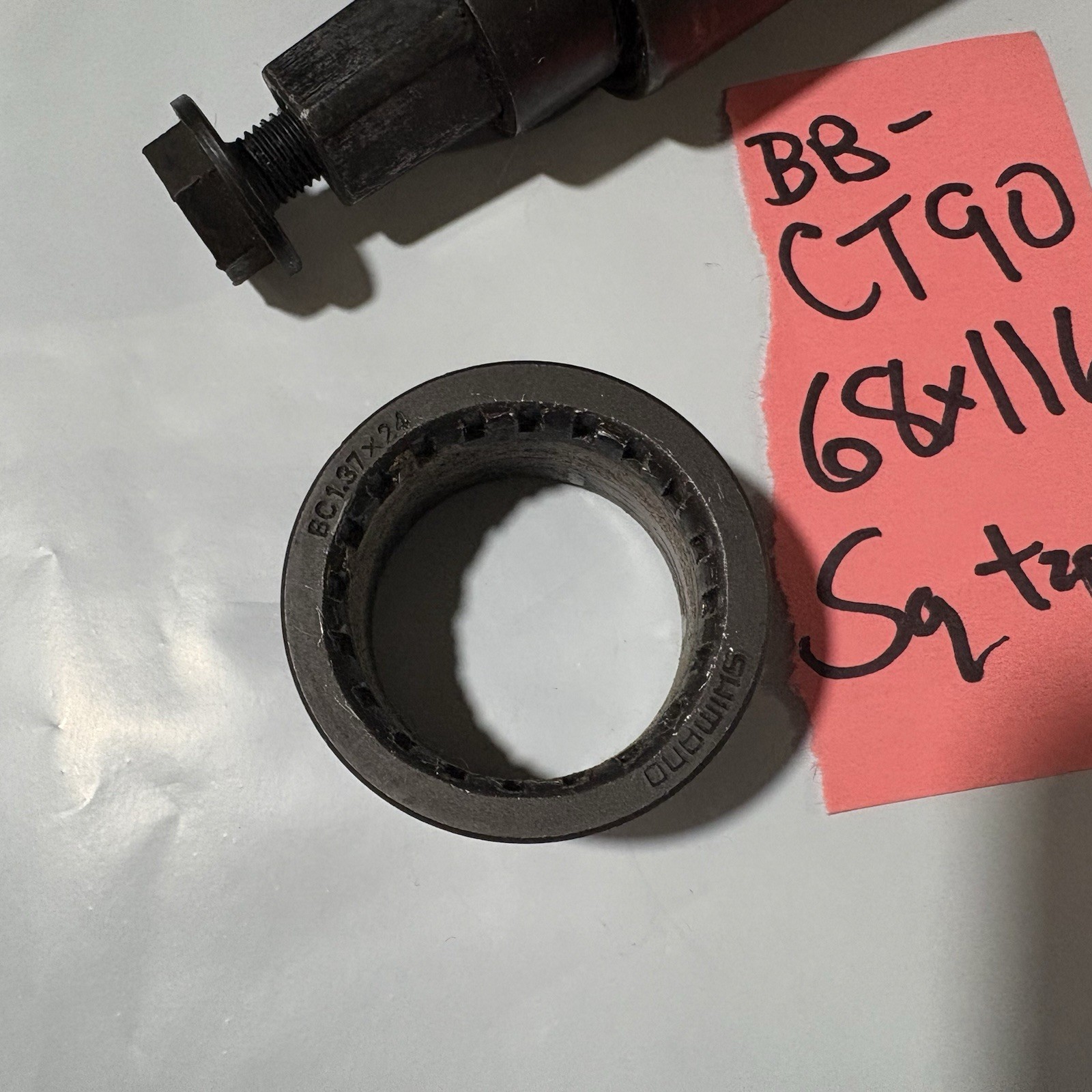 Vintage Shimano Bike Bottom Bracket BB-CT90 68 mm x 116 Square Taper BC137X24