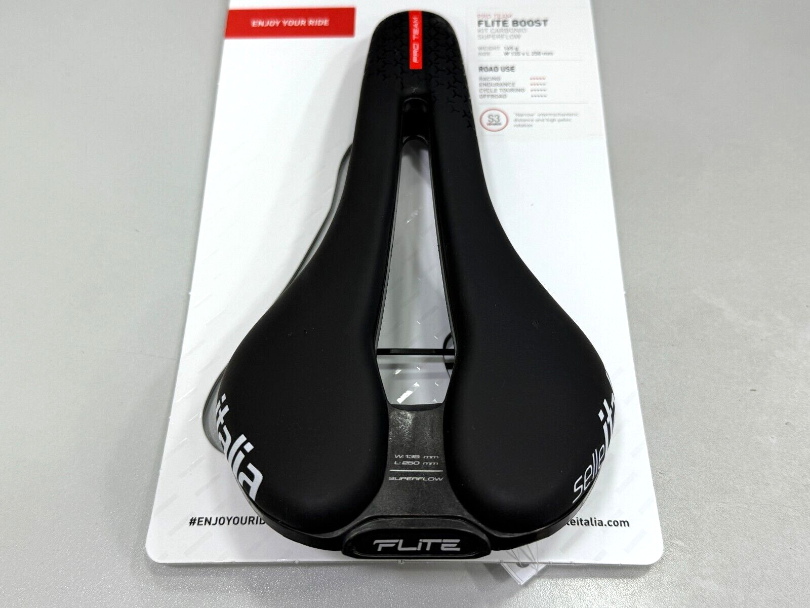 Selle Italia Flite Boost Kit Proteam 6.1 Superflow Carbon S3 135 x 250mm Saddle