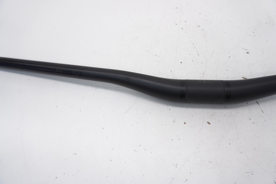 Pivot Cycles Phoenix Alloy Handlebars 35mm Diameter 20mm Rise 780mm Width