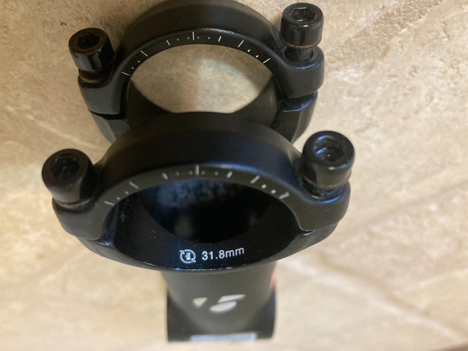 Bontrager Blendr Stem 1 1/8″ Threadless 100mm +/- 7º 31.8mm Black NEW