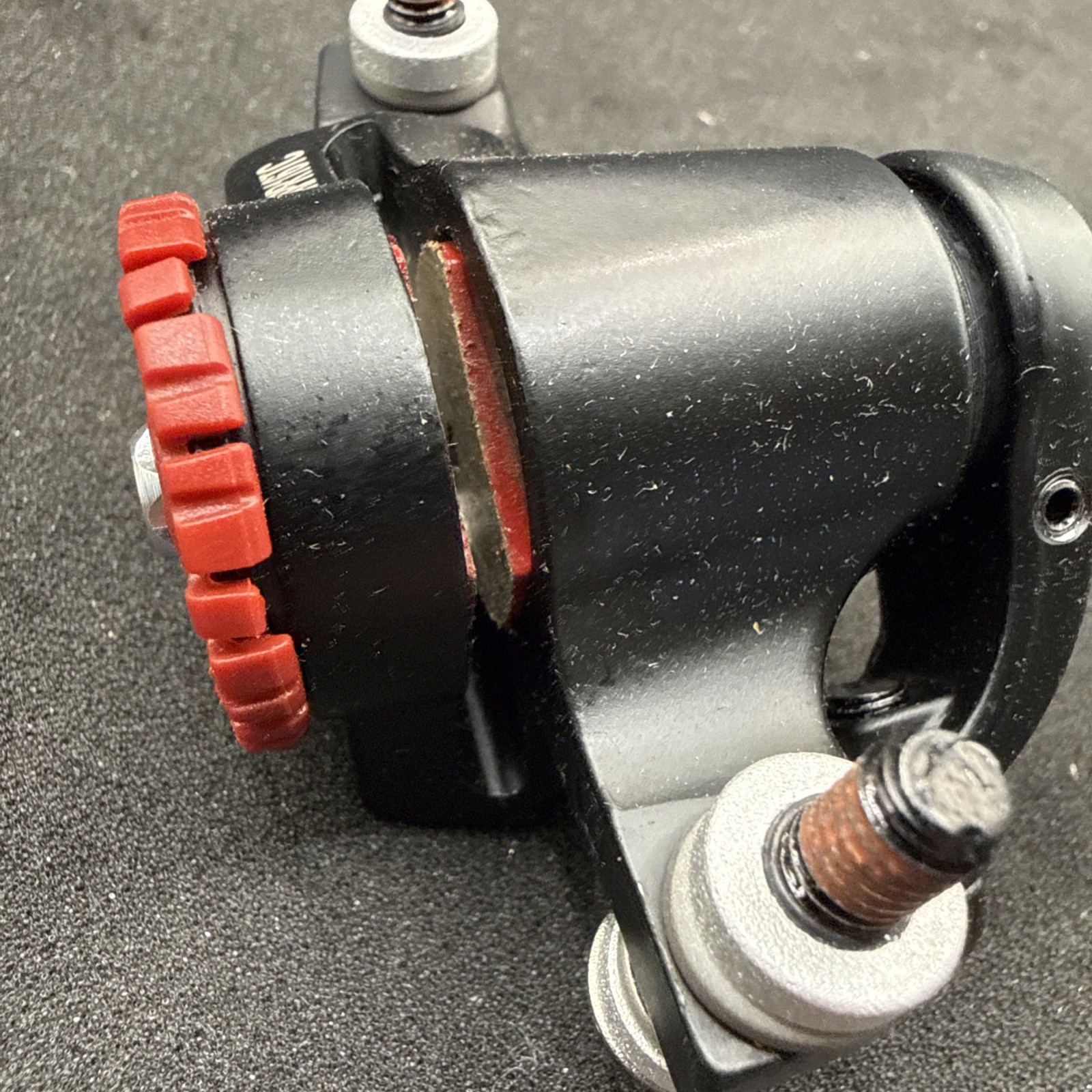 Avid Rear Bb5 R Rear Disc Brake Caliper Post Mount (NW)