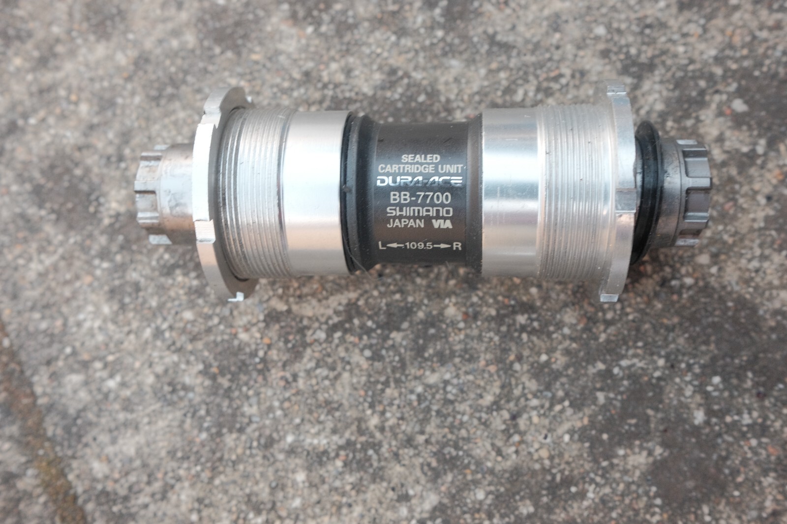 Shimano Dura-Ace BB-7700 BSA Track Bottom Bracket
