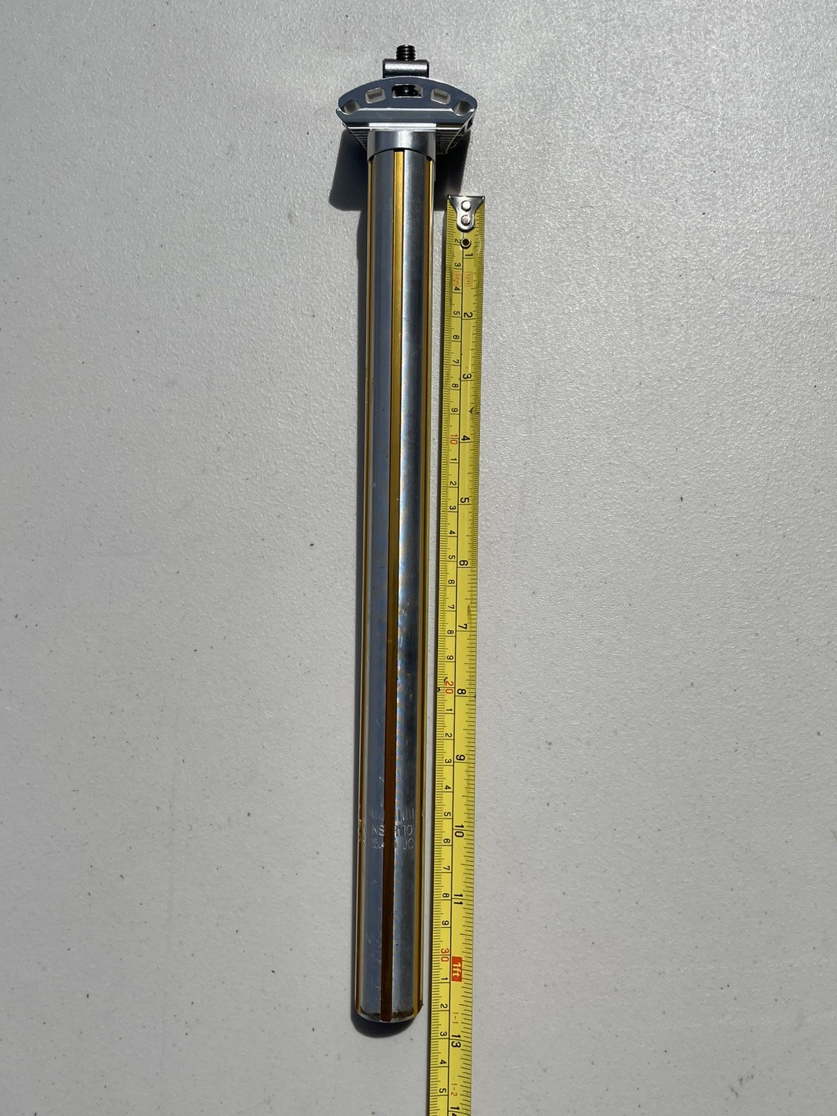 Black-Ops Fluted Seatpost 25.4 mm x 350 mm w/Clamp Silver and Gold