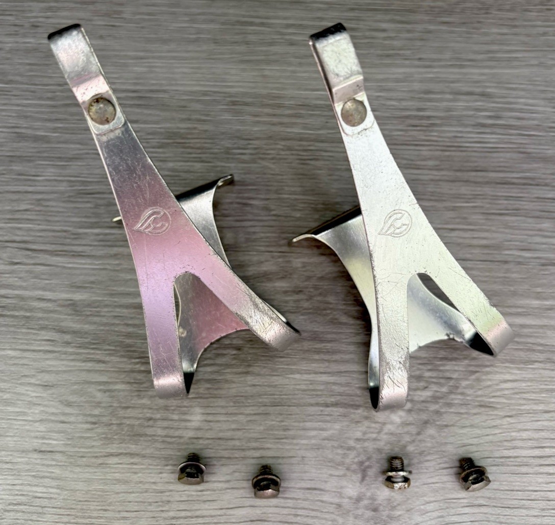 CINELLI TOE CLIPS (2) ALUMINUM LARGE 36 GRAMS 60 MM PLATFORM WITH HARDWARE