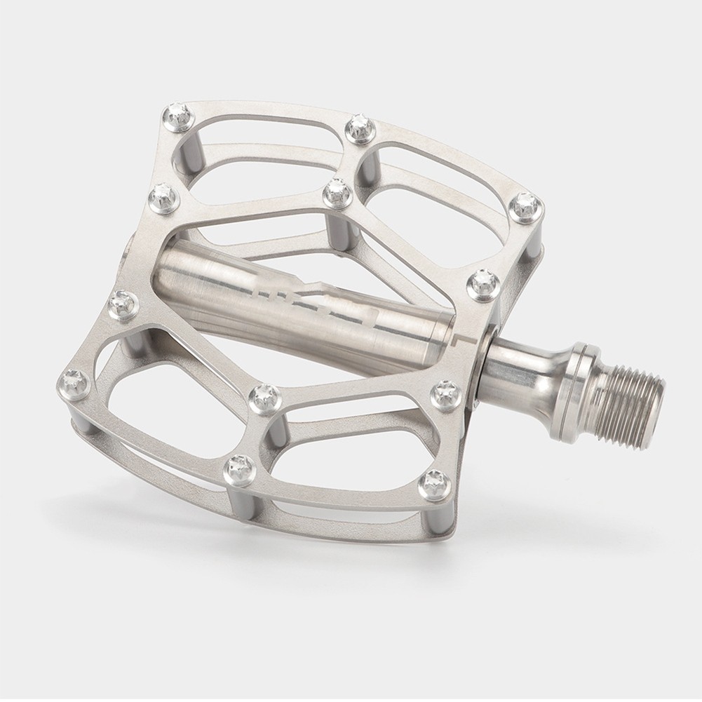Quick Release Bicycle Pedal Alloy Construction 14mm Thread Silver Finish