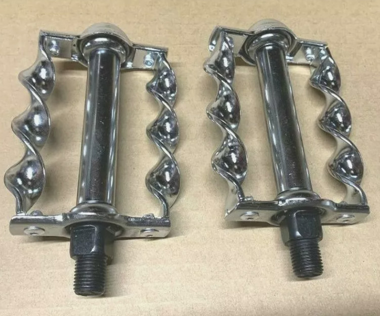 VINTAGE LOWRIDER CRANK PACKAGE CHROME 6 FOR 26″ BEACH CRUISER/LOWRIDER BICYCLES.