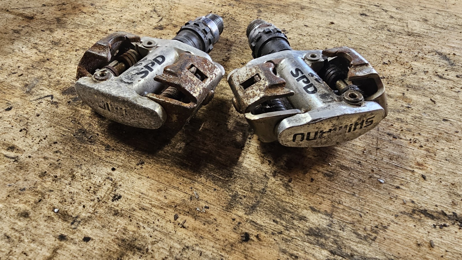 VINTAGE SHIMANO XTR PD- M858 SPD CLIPLESS MOUNTAIN BIKE PEDALS – NO CLEATS