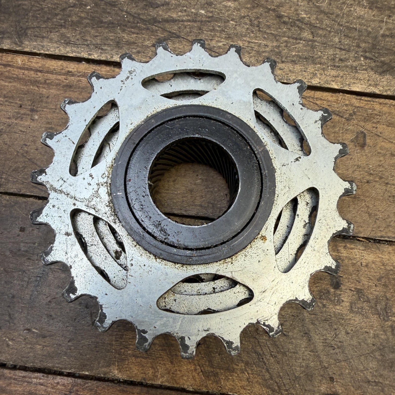 Vintage Maillard HELICOMATIC 6 Speed 13-24T 24T Cogs Steel Road Bike