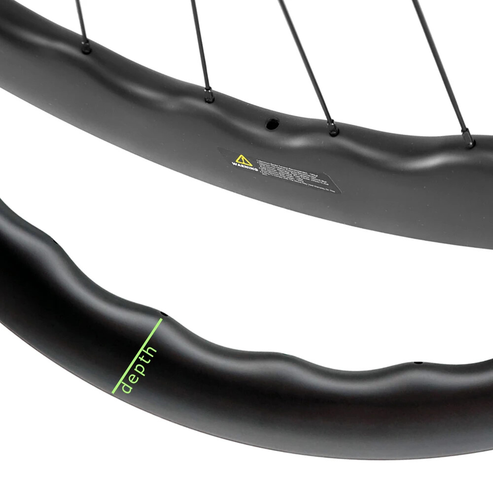 700C Road Bike Carbon Rim 28mm Wide Disc Brake Hook Hookless Tubeless Tubular