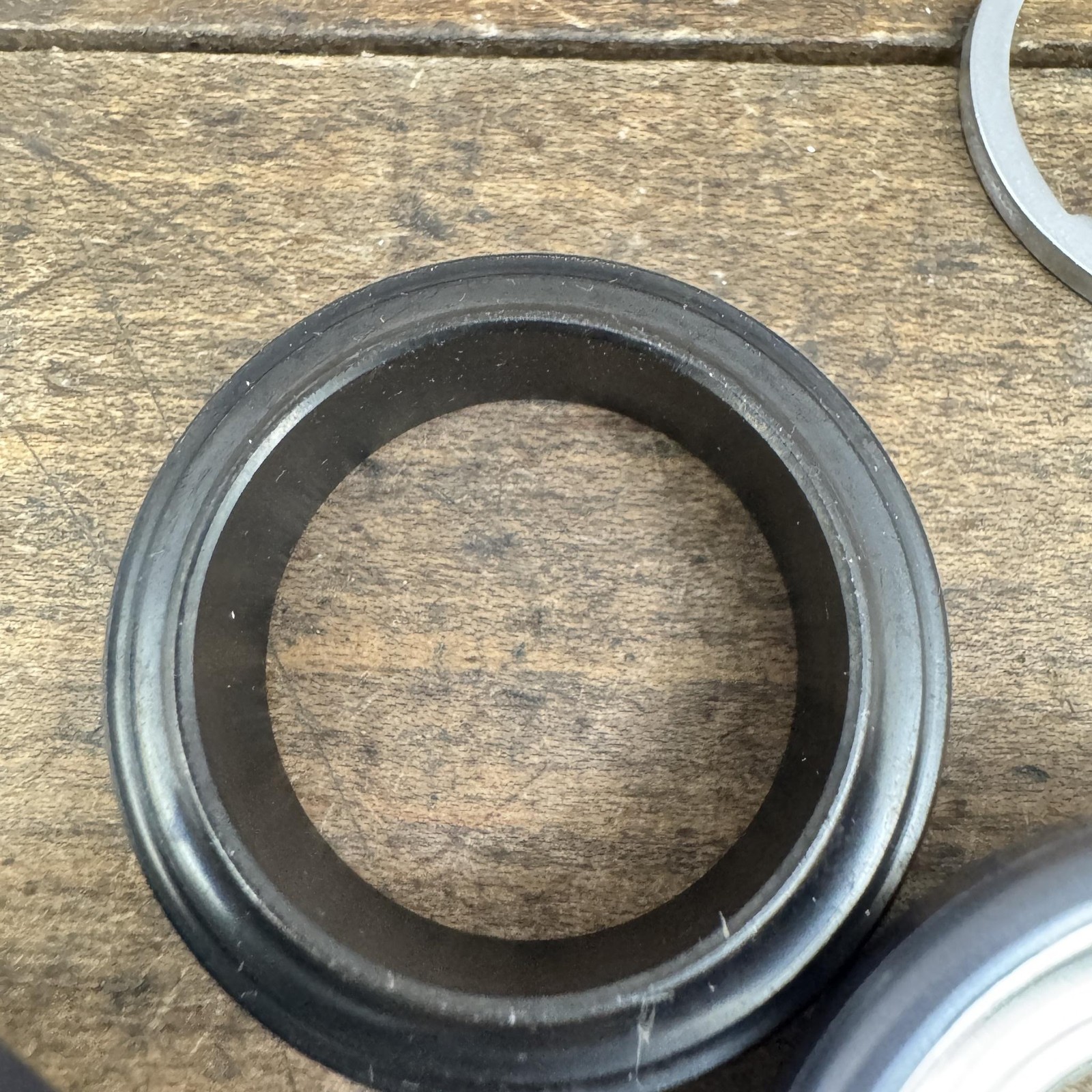 Vintage Shimano 105 1 Inch Threaded Headset NOS HP-1055 HP-1056 Japan 1980s