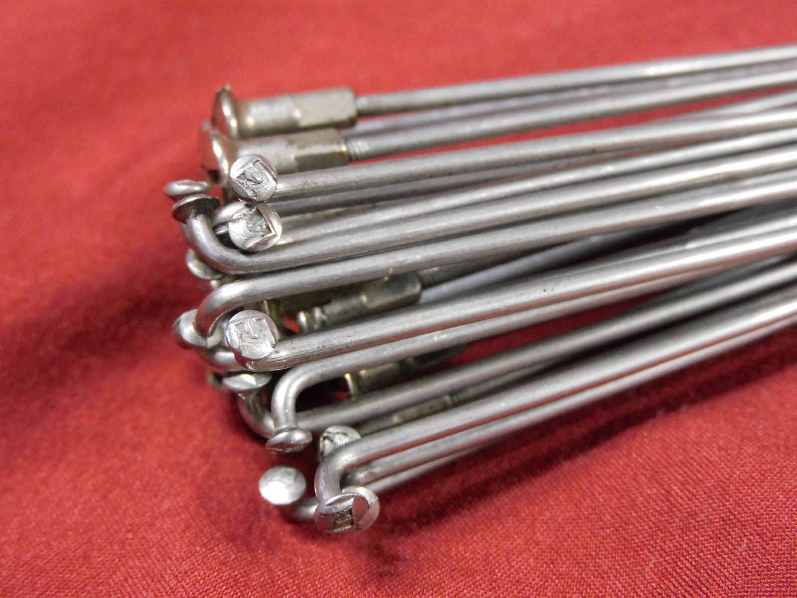 Robergel Trois Etoiles 16 x 292 + 16 x 294 mm Stainless Steel Spokes 1.8/1.6 mm