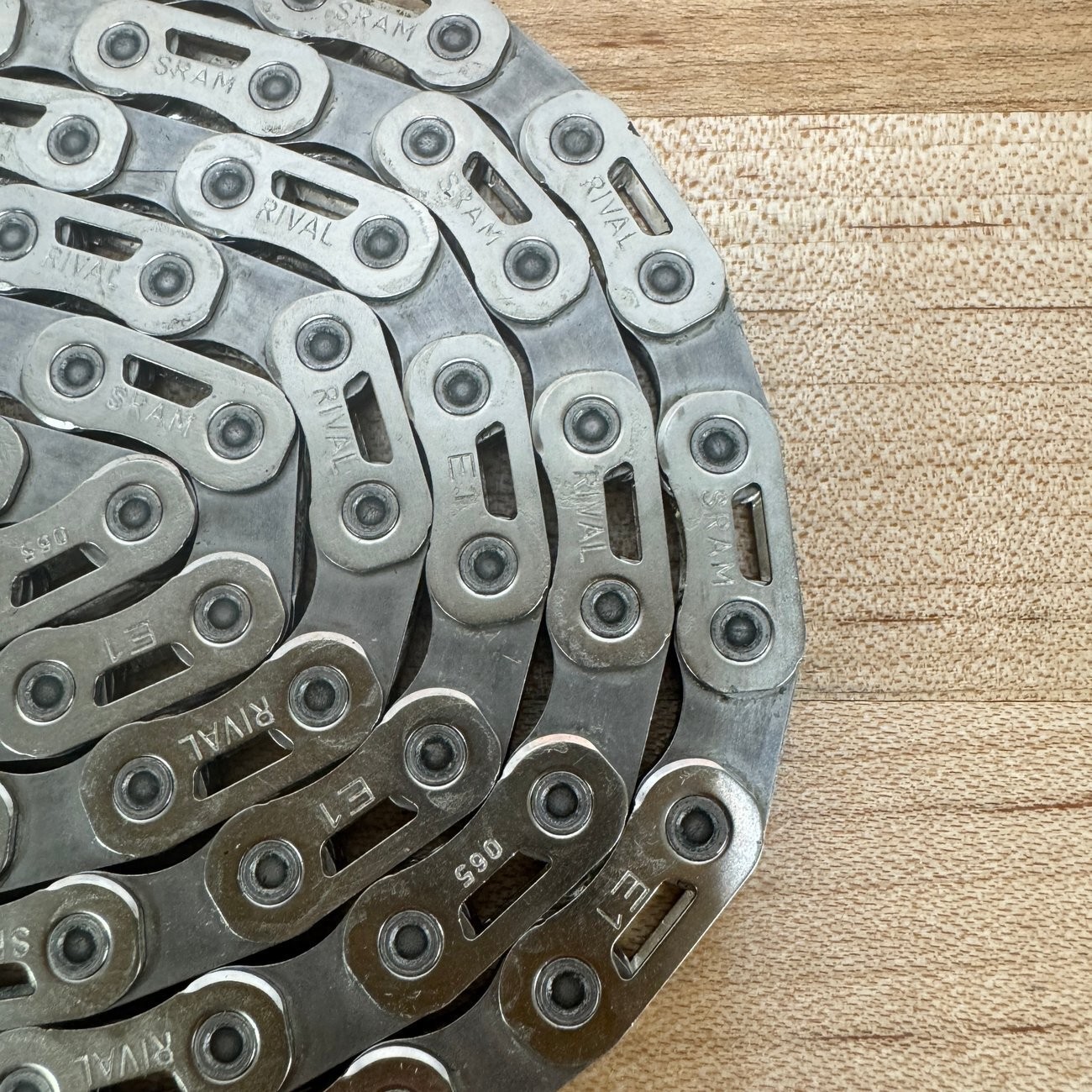 Low Mile Sram Rival E1 AXS 12-Speed Flattop Chain – Various Lengths Available