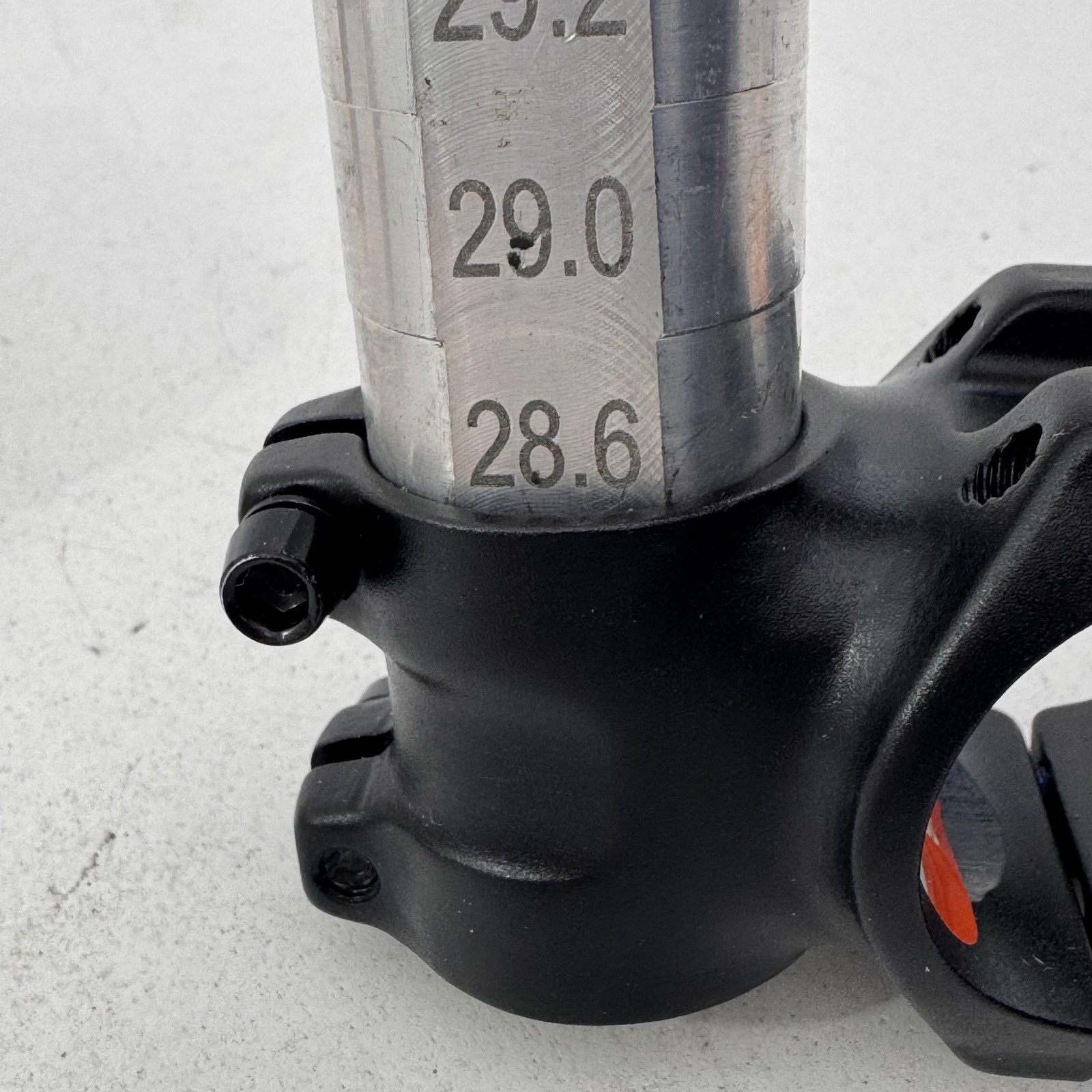 Dimension Threadless Stem 40mm 35.0mm Bar 1-1/8 Steerer 0° Black Matte Alloy A77