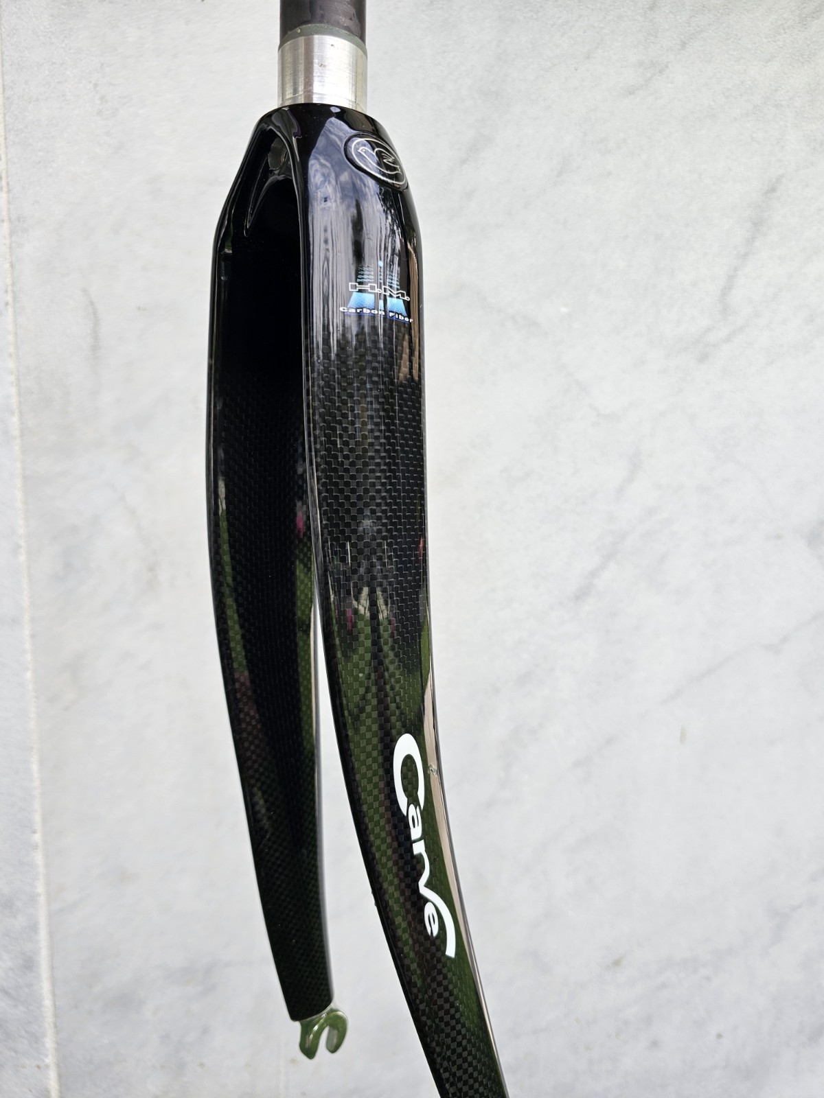 Columbus Carve Carbon Fork 1 1/8″, Threadless 700c Rim Brake | 300mm Steerer