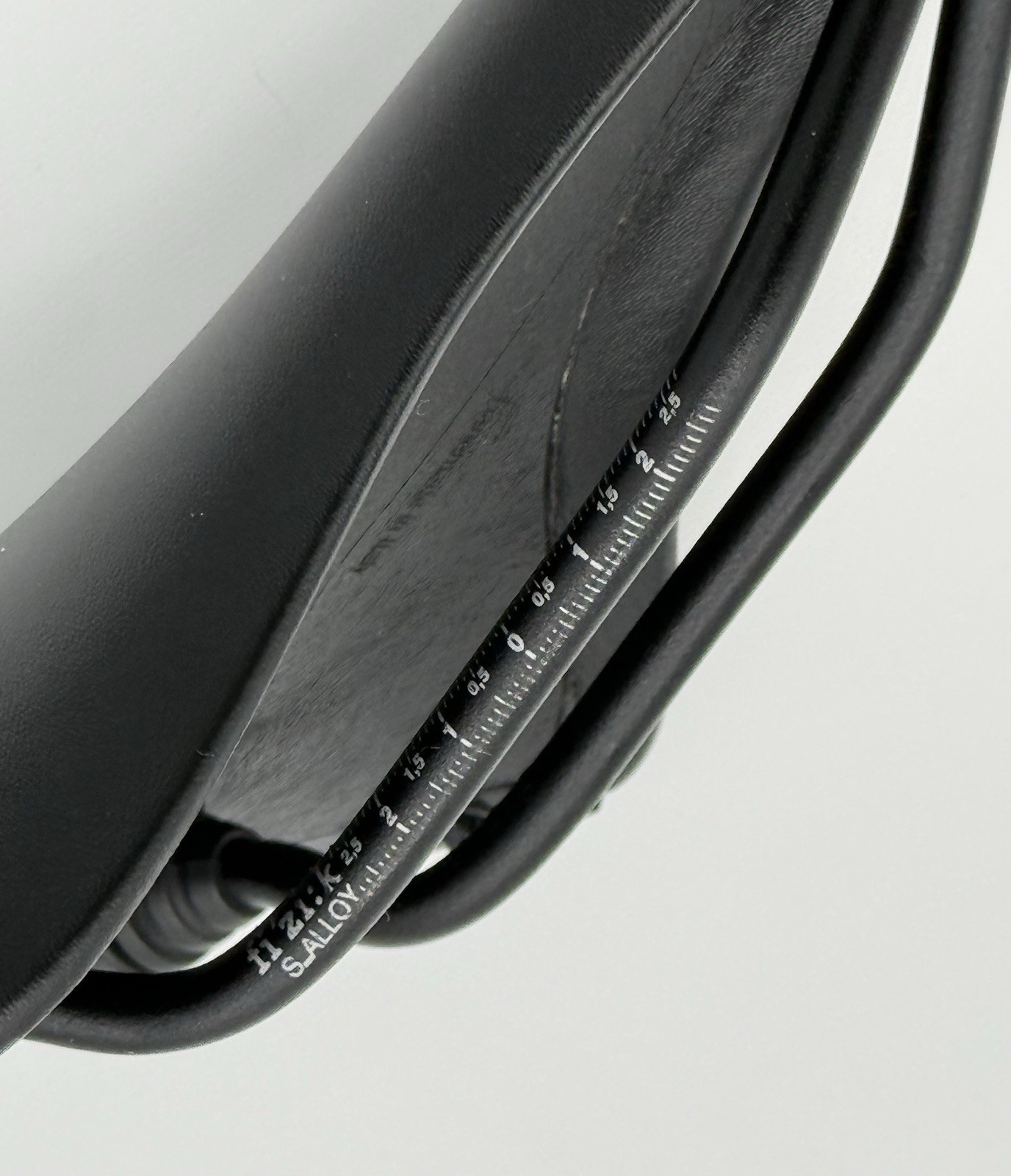 Fizik “Aliante” R5 Large 155mm S-Alloy Rails Road Bike Saddle Black NWOT