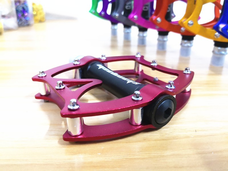 Aluminum Road MTB Mountain Bike XC Bicycle Pedal Flat Platform Pedals