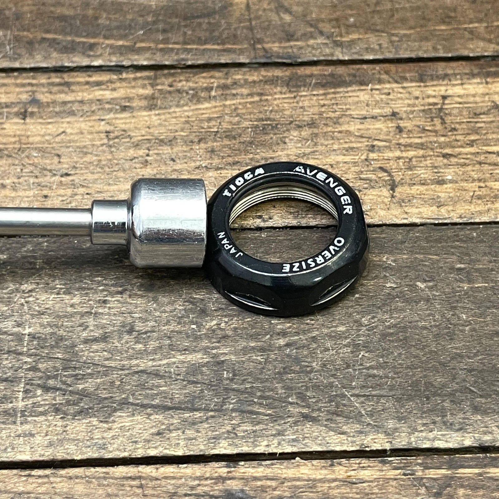 Vintage Tioga Avenger Oversize 1 1/8 Threaded Headset Top Locknut Black NOS
