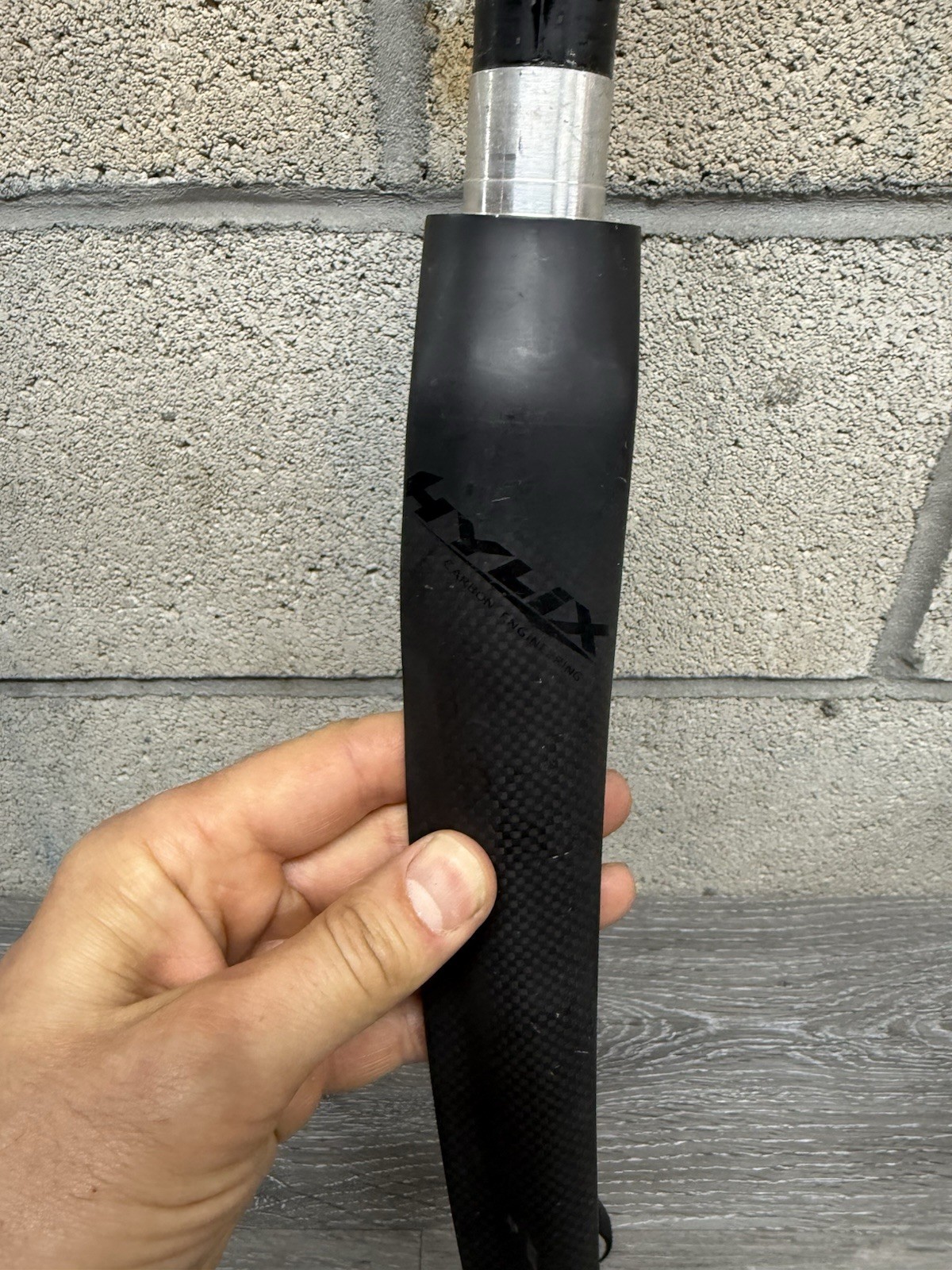 HYLIX Carbon Fiber Road Bike Fork 700c 1 1/8″ Caliper Brake 9X100 QR
