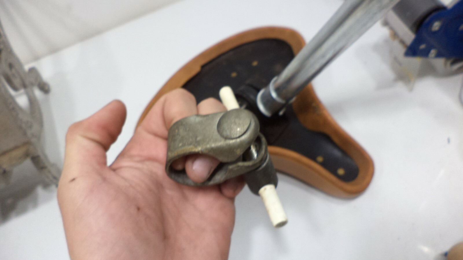 Vintage Troxel Saddle Bicycle Seat Bike Post Clamp Used Brown Beige Mens Vinyl