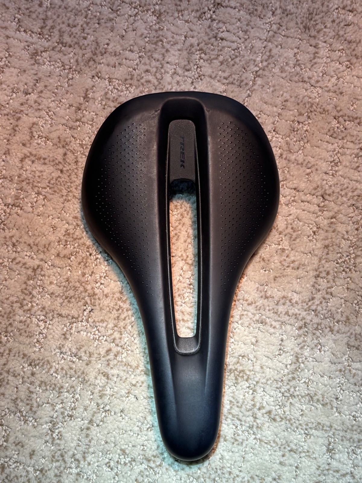 TREK Verse Elite Short Bike Saddle Selle | 145x250mm | BLACK | $174.99 MSRP