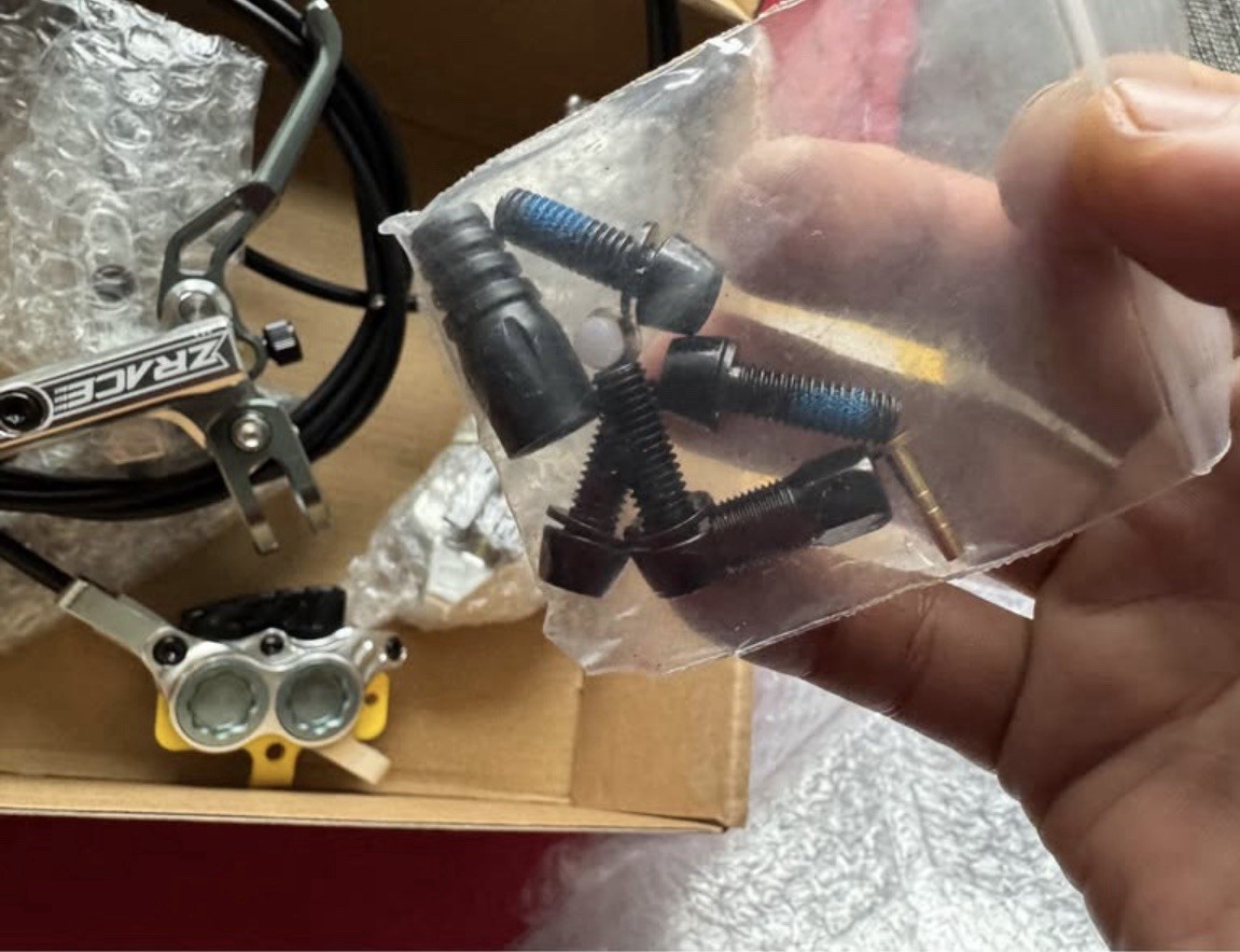 Zrace Ultralight 4 Piston MTB Brakeset Hydraulic Brakes MTB Trail E-Bike 478g