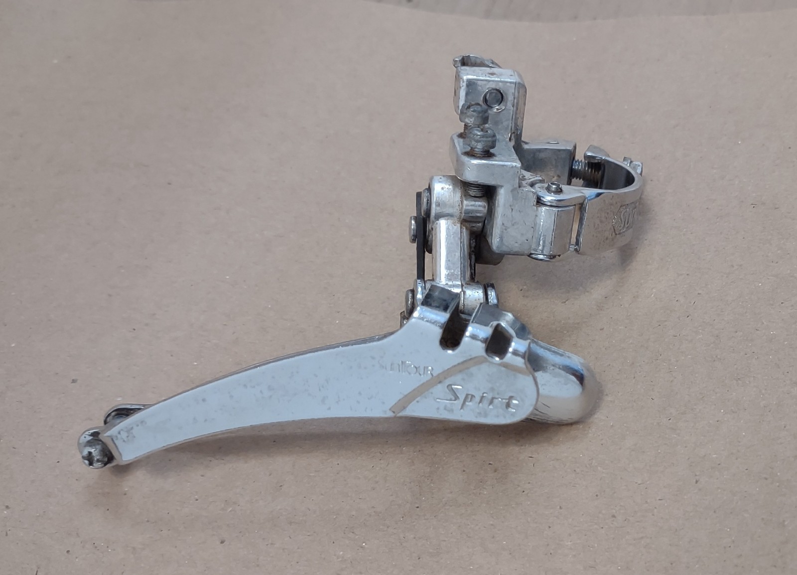 Vintage Bicycle Suntour Derailleur Road Front Spirt 1 1/8 in SIlver