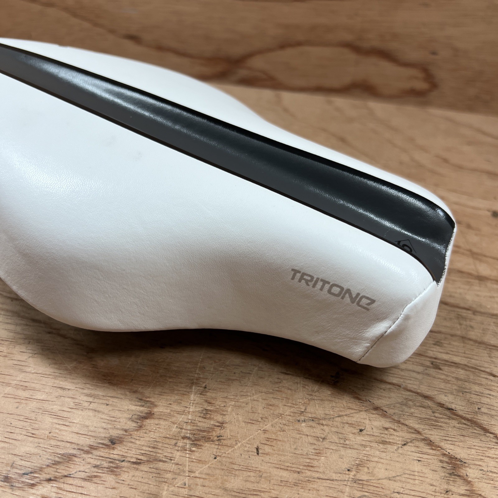 Fizik Tritone 6.5 Saddle Bicycle Seat triathalon stub nose short seat