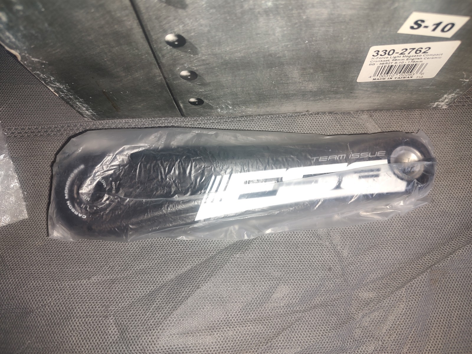 FSA Team Issue Carbon Crank – 24 mm spindle – 175/53 – free shipping