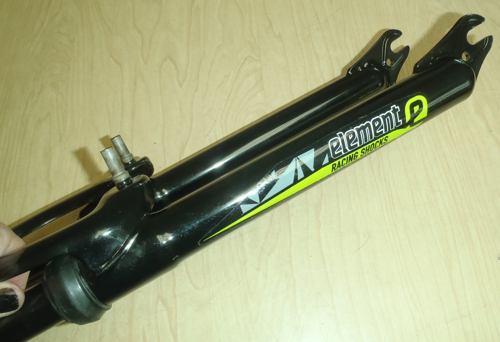 ELEMENT RACING SHOCKS 26″ BLACK BICYCLE SUSPENSION FORK BIKE PARTS 631-1