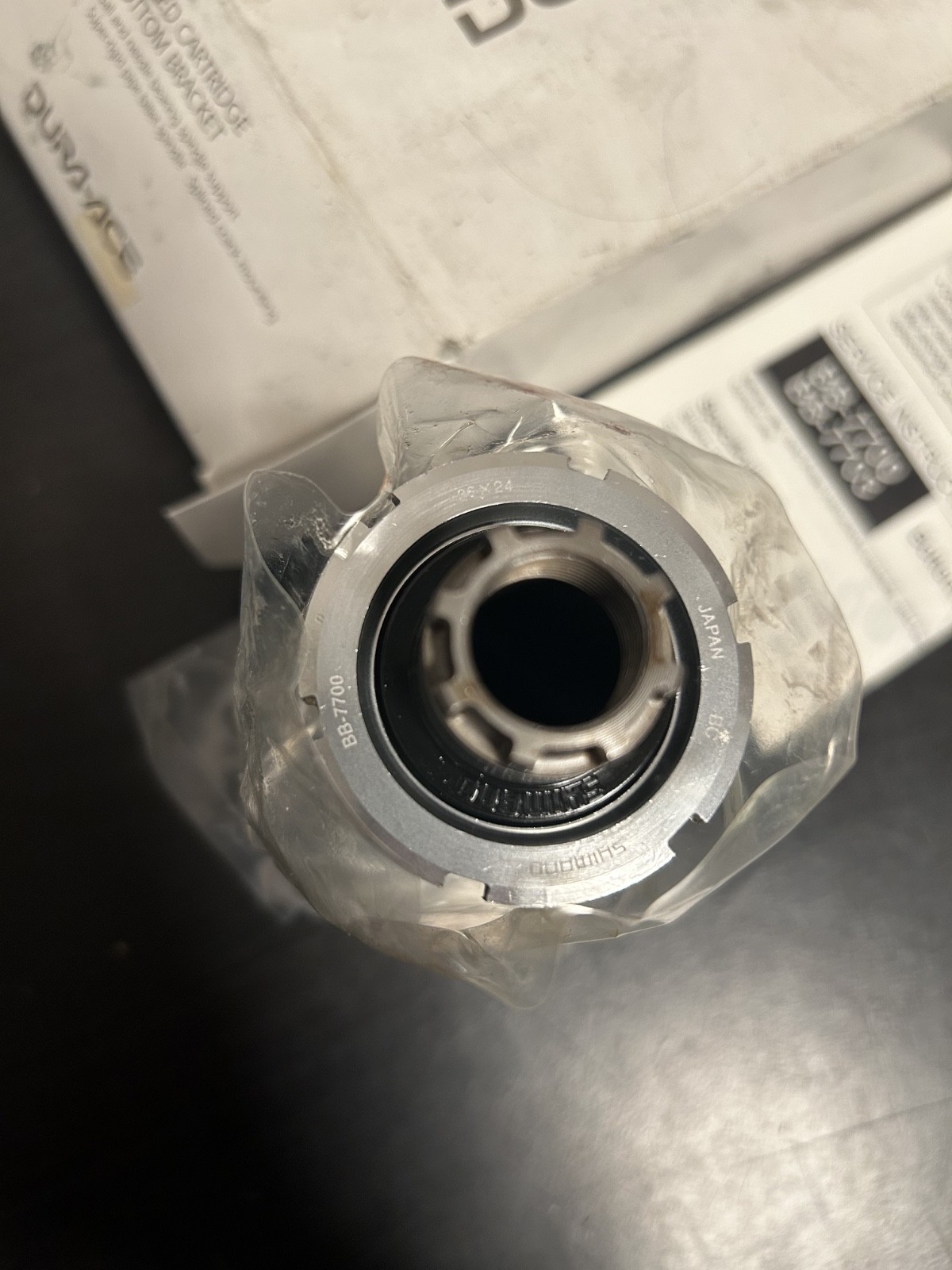 NEW Bottom Bracket Shimano Dura-Ace BB-7700, 36 x 24 IT 109.5mm Octalink V1 NOS