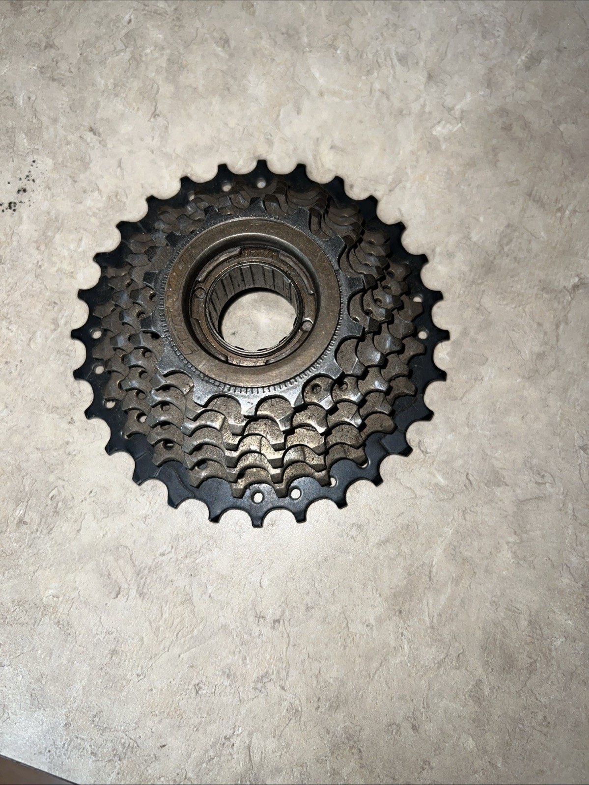 Sunrace MF-M05 Multi-Speed 7-Speed Freewheel 14-28T Black.