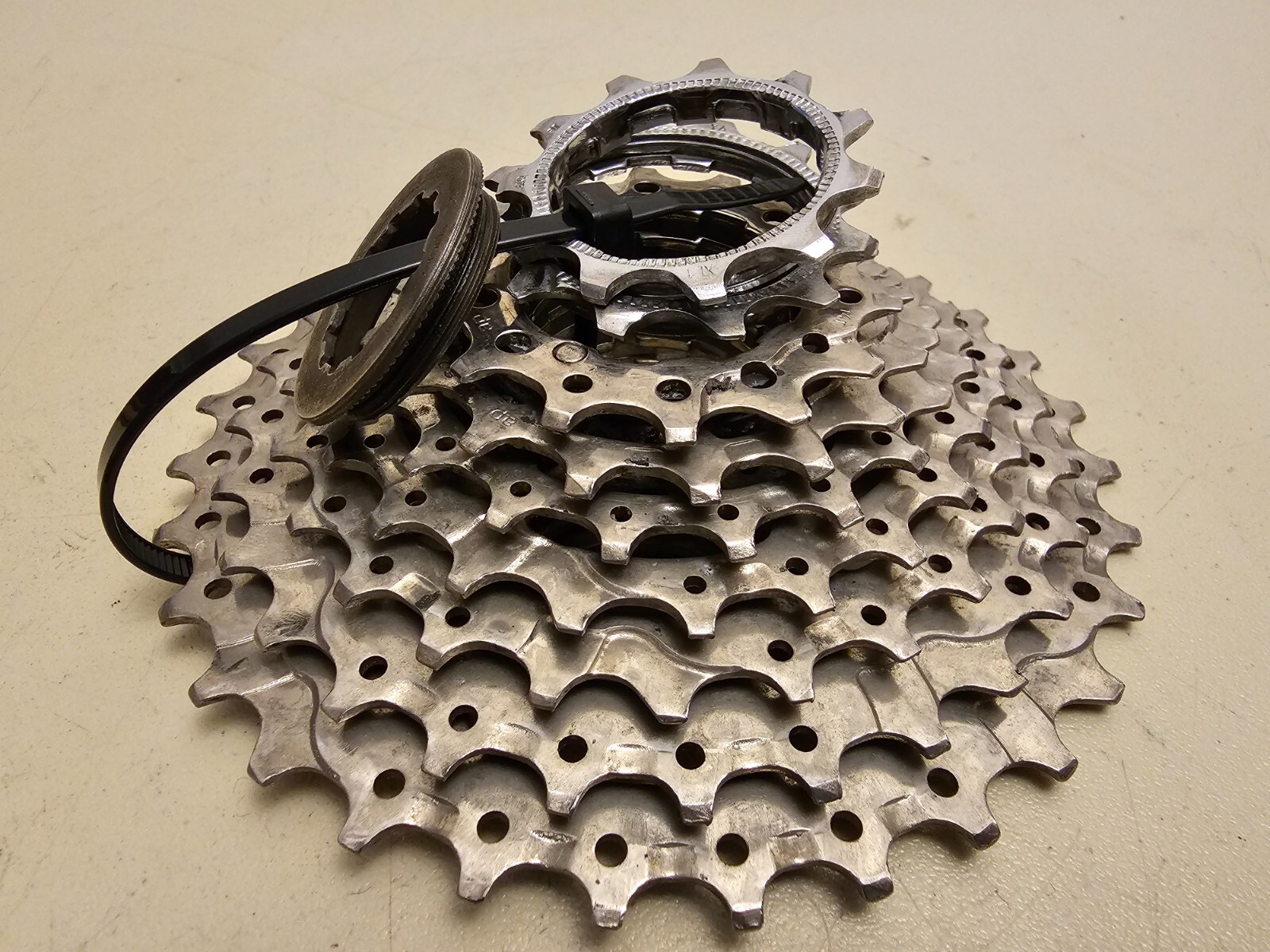 Shimano Hyperglide 9 Speed Cassette…11 – 32 Teeth…Bike…Bicycle