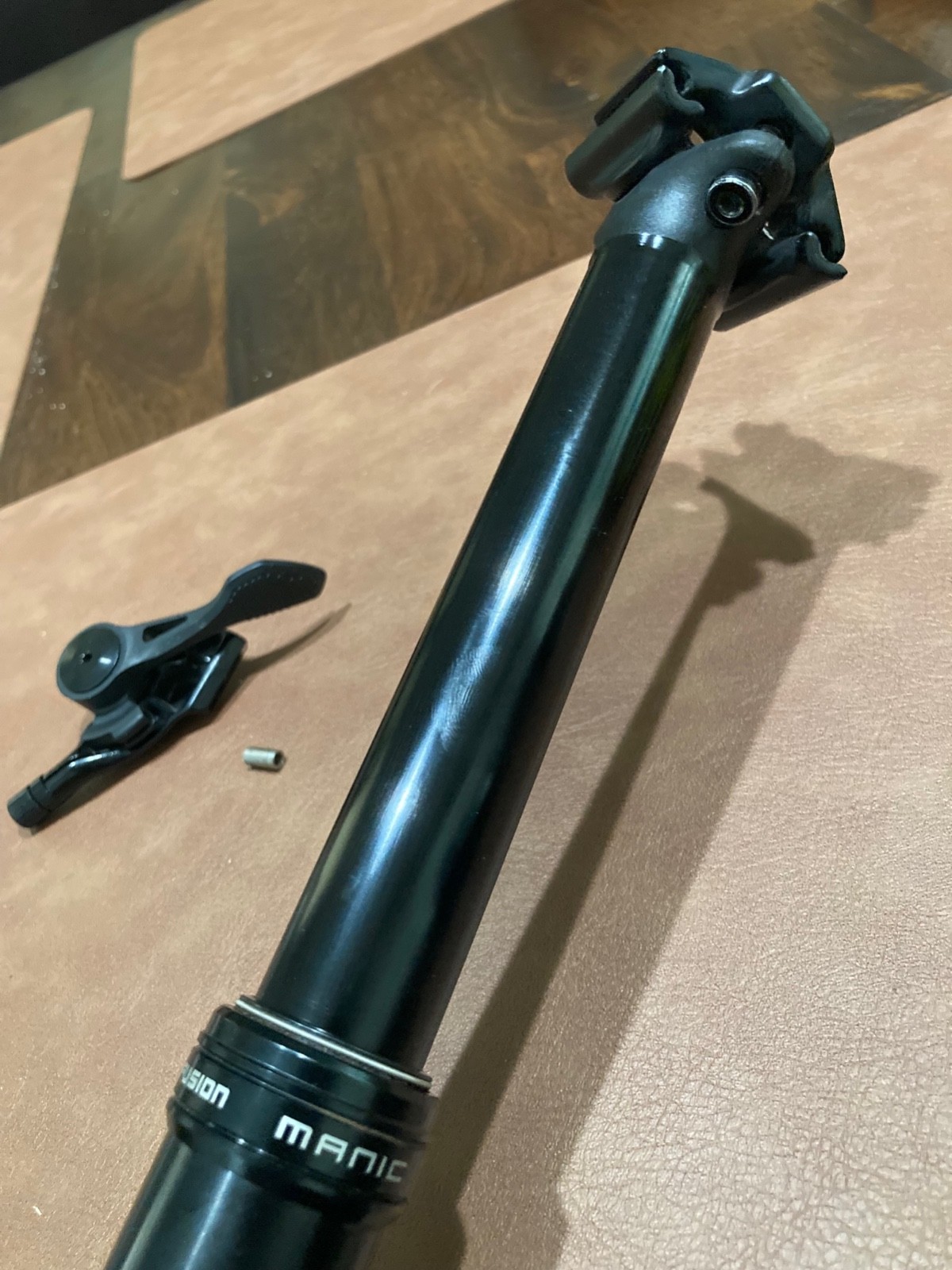 X-Fusion Manic Dropper Post 34.9 150mm drop with lever used working OK now