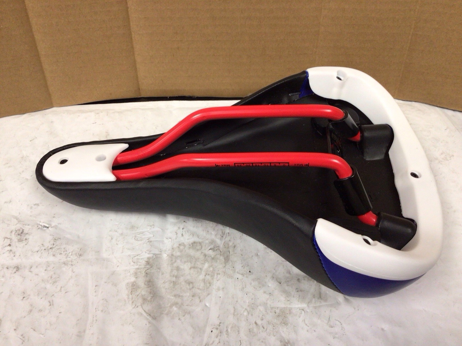 SE Bikes Hotwheels Saddle 165x260mm